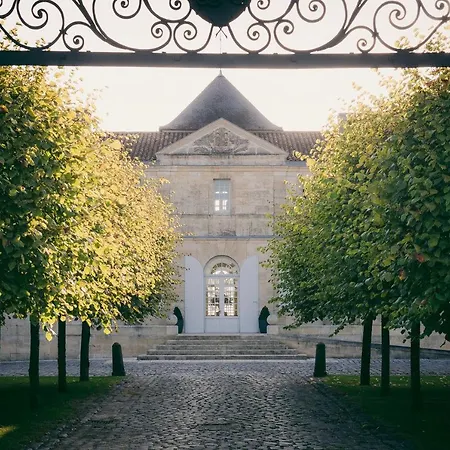 Chateau Du Tertre בית הארחה