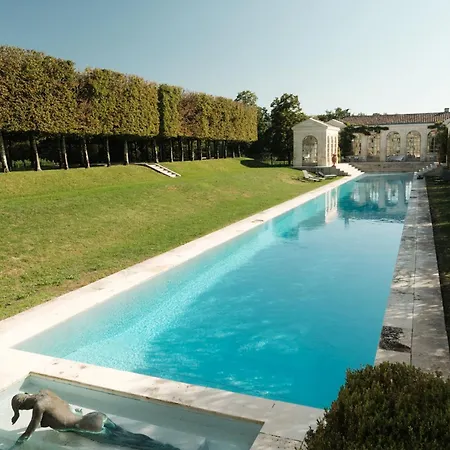 Chateau Du Tertre 4*