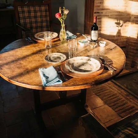 Chateau Du Tertre Guest house