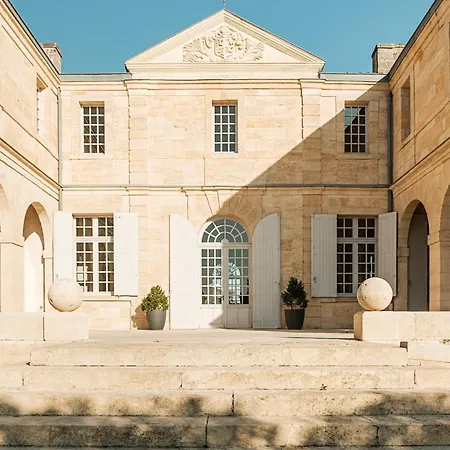 בית הארחה Chateau Du Tertre
