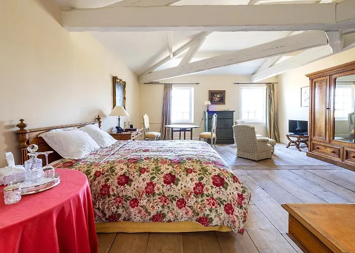 Chateau Du Tertre Gasthof 4*