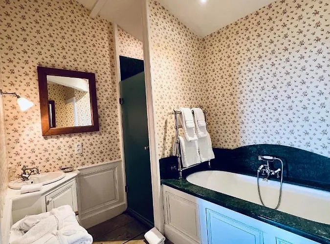 Chateau Du Tertre Guest house Arsac