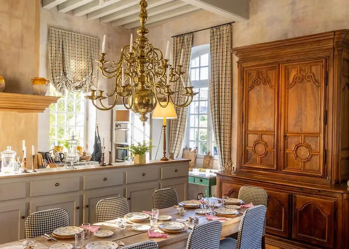 Chateau Du Tertre 4*