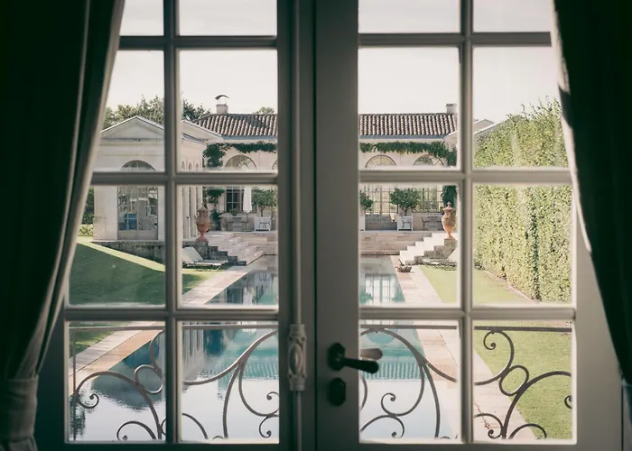 Chateau Du Tertre Gasthof 4*
