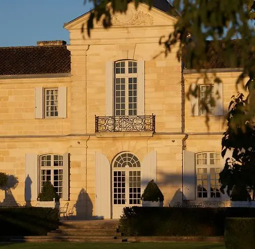 Chateau Du Tertre 4* Arsac